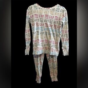 GAP Kids Logo organic cotton Pajama Set size 6
